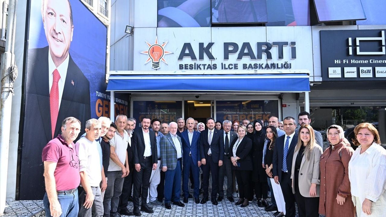 Ulaştırma ve Altyapı Bakanı Uraloğlu Beşiktaş’ta Esnaf Ziyaretleri Gerçekleştirdi