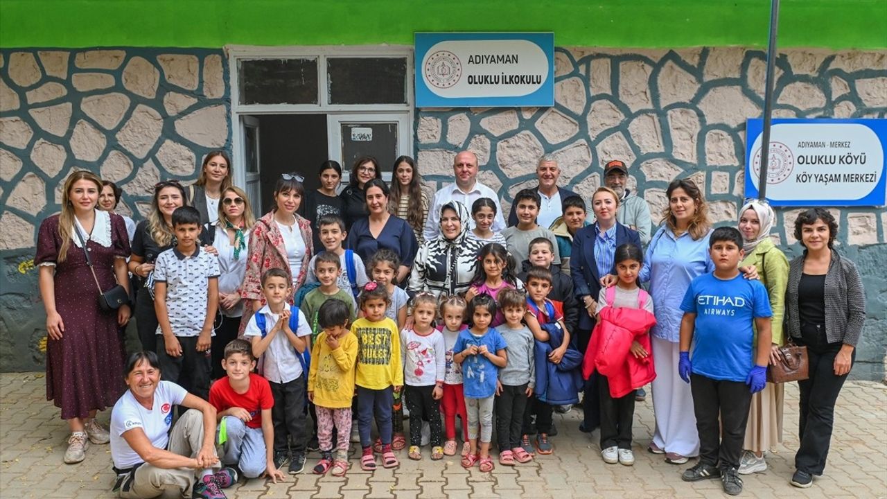 Ultra Maratoncu Duran ve Kalyoncu'dan Depremzede Çocuklara Destek Ziyareti