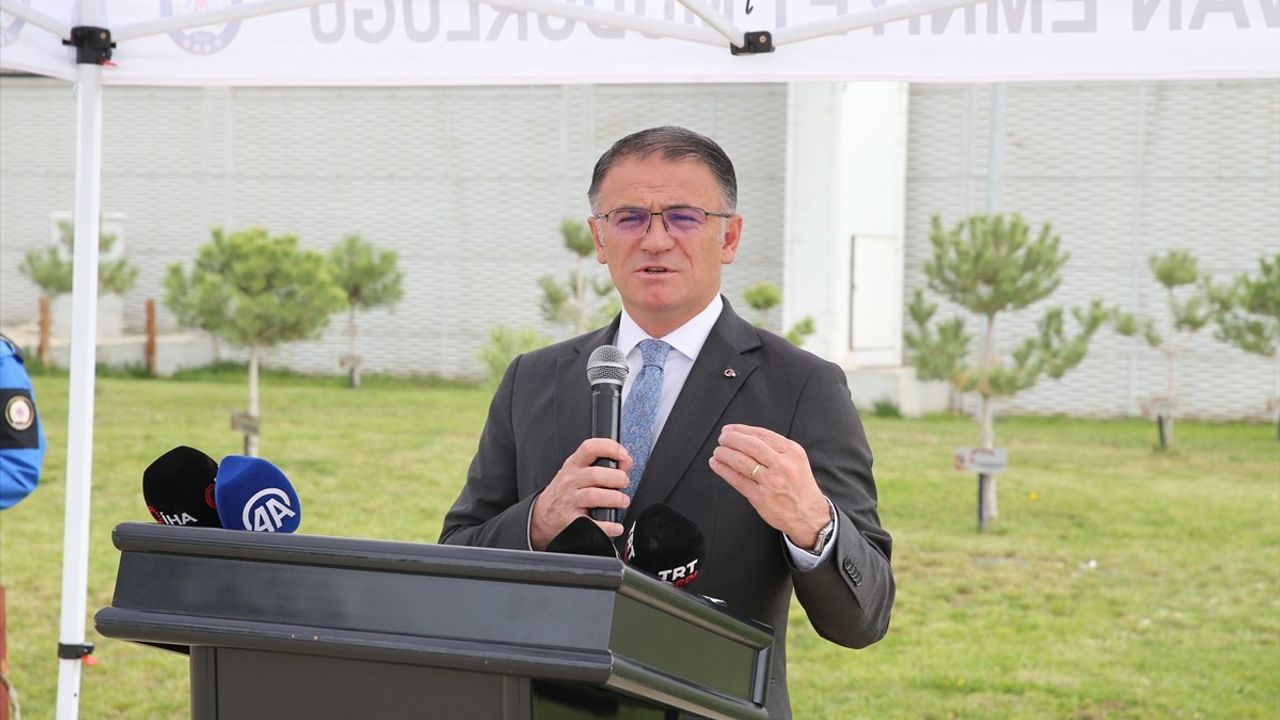 Van Emniyet Müdürlüğü'ne 110 Yeni Araç Tahsis Edildi