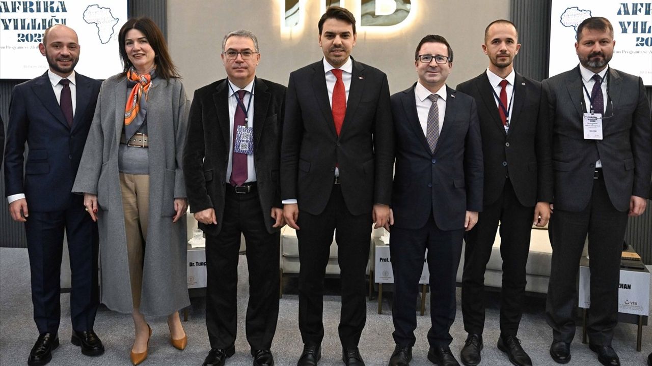 YTB'den Afrika'nın Geleceği Paneli