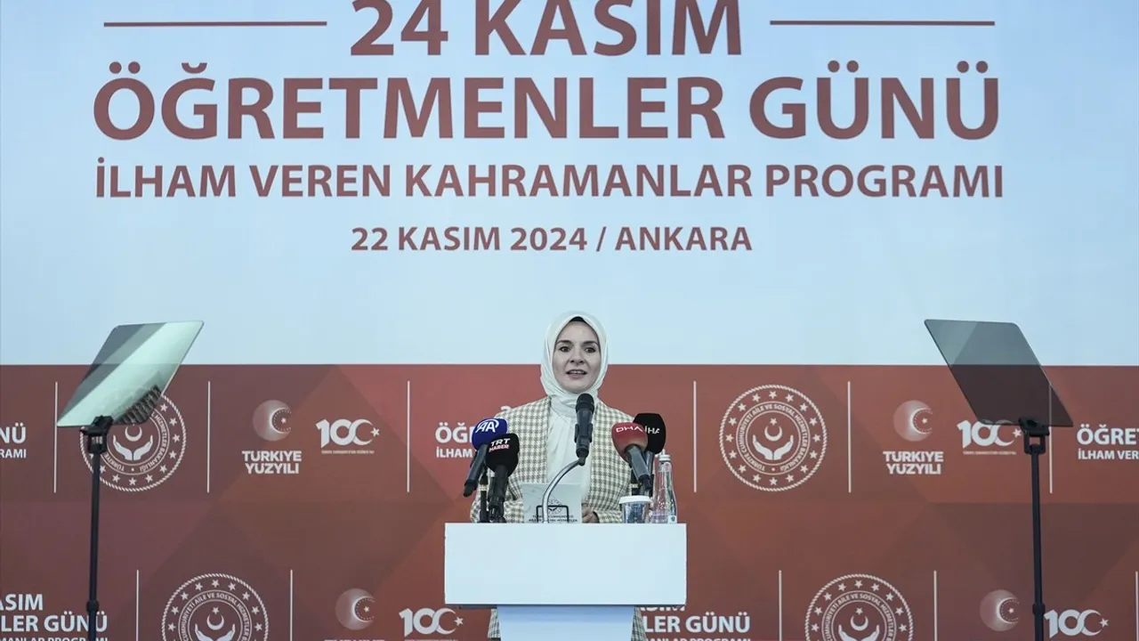 Aile ve Sosyal Hizmetler Bakanı Göktaş, Şehit ve Gazi Yakını Öğretmenlerle Buluştu