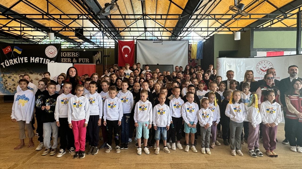 Antalya'da Ukraynalı Çocukların Ülkeye Dönüş Süreci Başlıyor