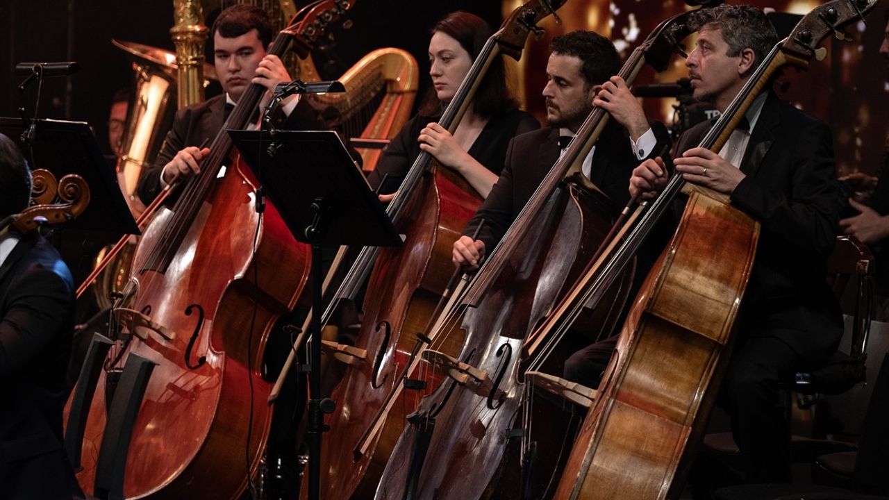 Azerbaycan'ın Karabağ Zaferi'nin 4. Yılı: Barış Umutları Yenileniyor