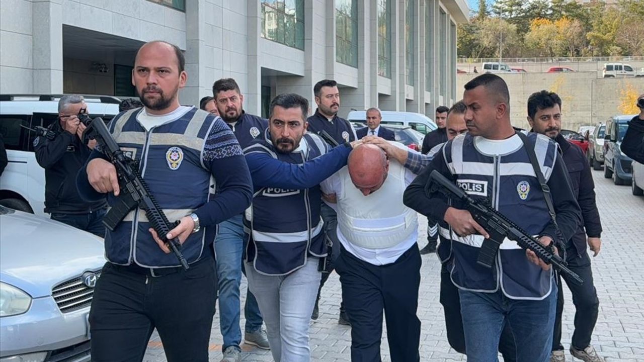 Balışeyh'de Kanlı Olay: Belediye Başkanı ve Koruması Öldürüldü