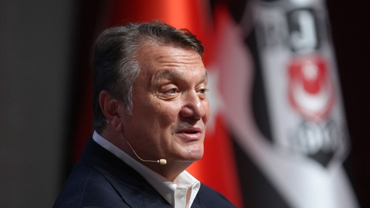 Beşiktaş Kulübü Başkanı Hasan Arat'tan Açıklamalar: Mali Sürdürülebilirlik ve Futbol Takımının Başarısı Öncelikli