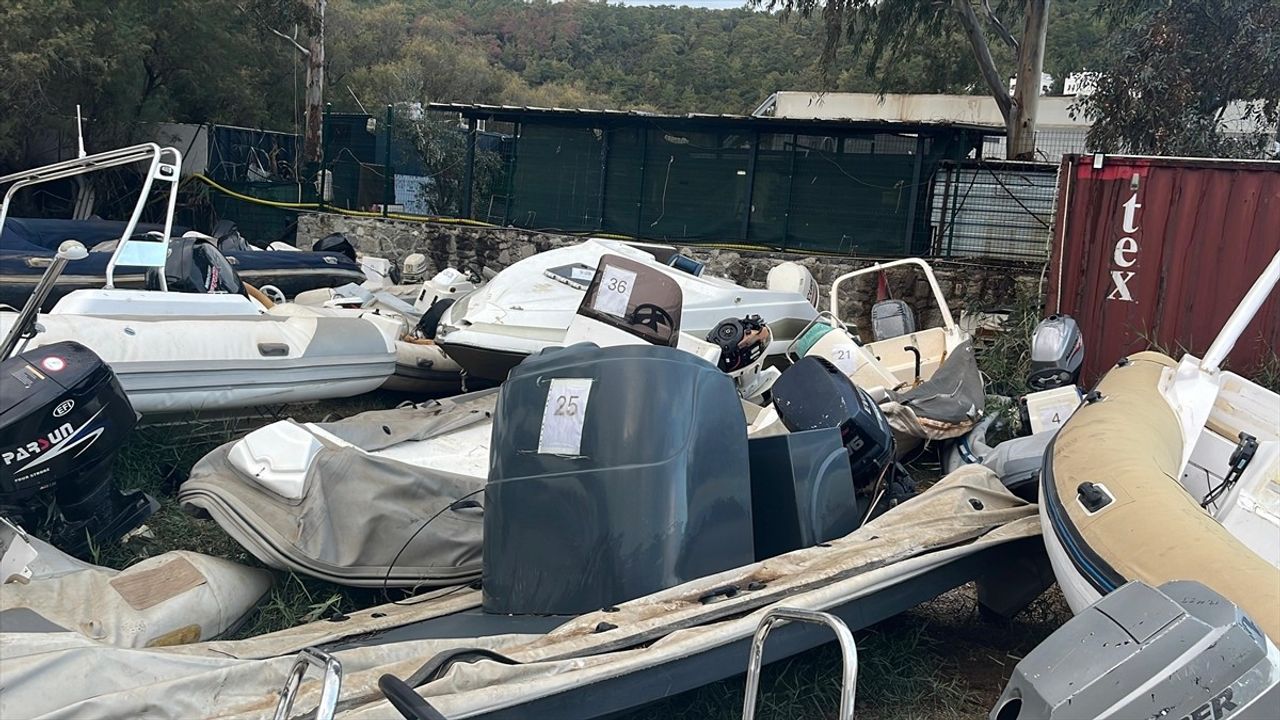 Bodrum'da Göçmen Kaçakçılığında Yakalanan Deniz Taşıtları İhaleyle Satıldı