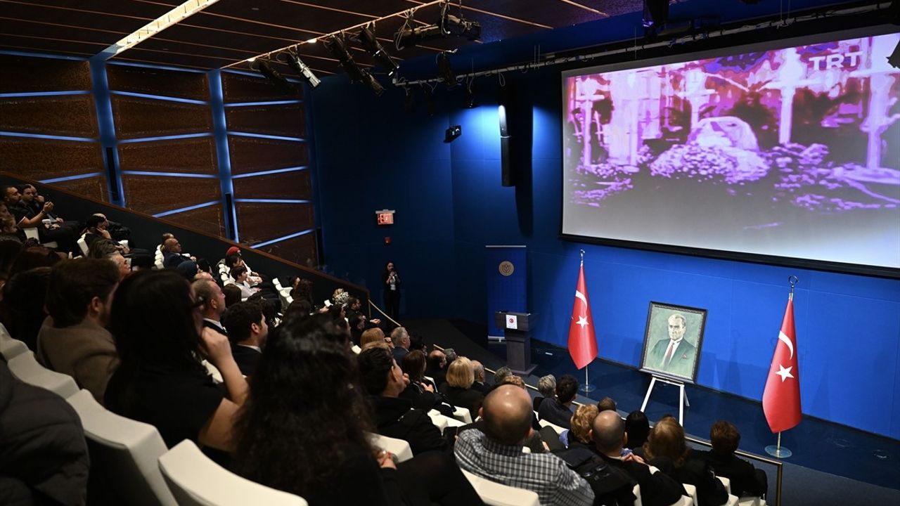 Büyük Önder Mustafa Kemal Atatürk, New York'taki Türkevi'nde Anıldı