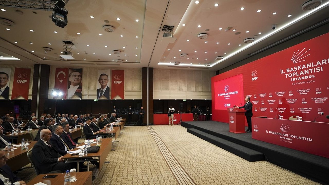 CHP Genel Başkanı Özgür Özel, Partinin Geleceği Üzerine Açıklamalarda Bulundu