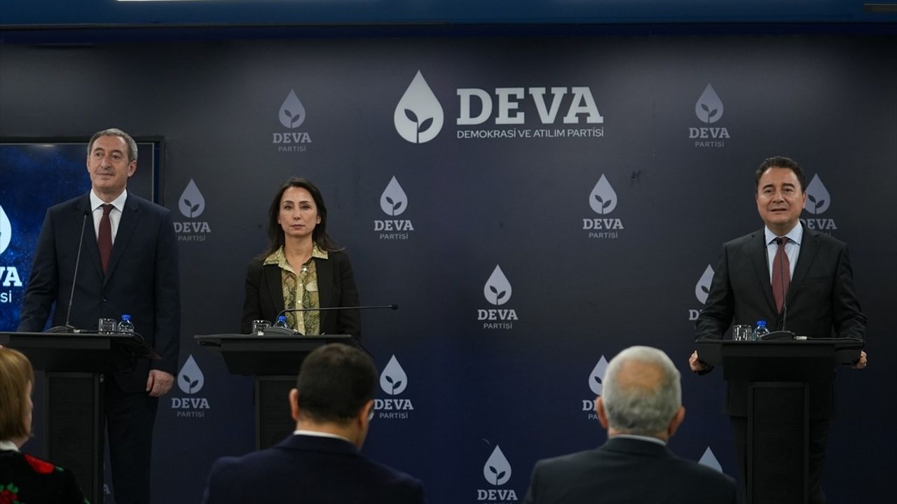 DEM Parti Eş Genel Başkanları DEVA Partisi'ni Ziyaret Etti