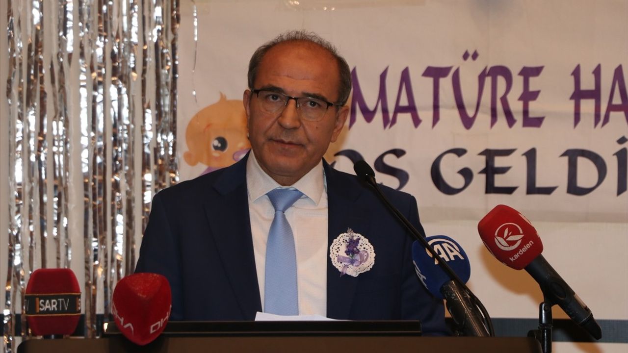 Erzurum'da Prematüre Haftası: Aileler ve Sağlık Çalışanları Bir Araya Geldi