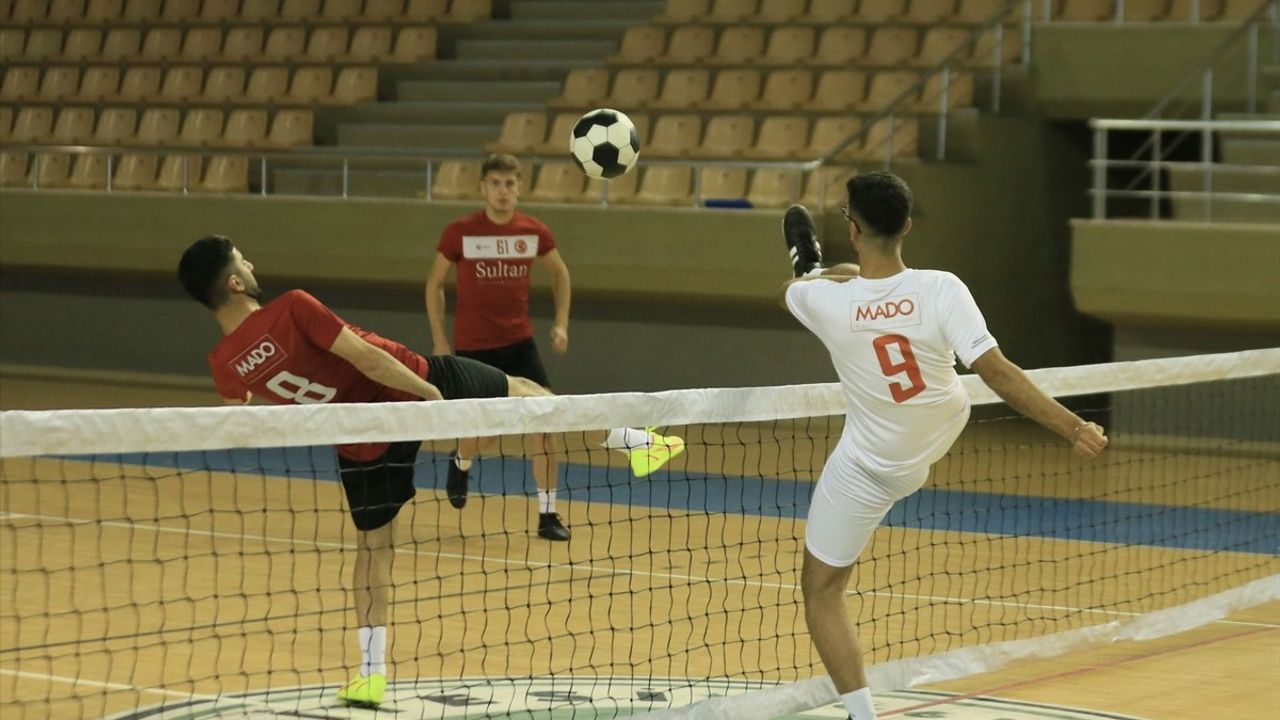 Futnet Takımı Dünya Şampiyonası İçin Macaristan'a Gidiyor