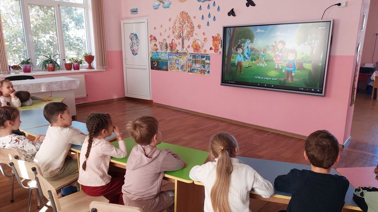 Gagauz Türkçesi Çizgi Filmi Çocuklarla Buluştu