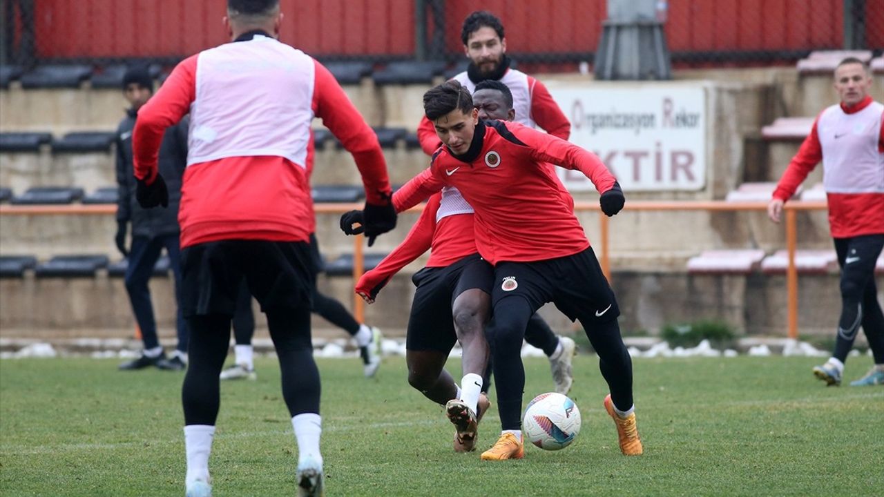 Gençlerbirliği, Ümraniyespor Maçına Hazırlıklarına Başladı