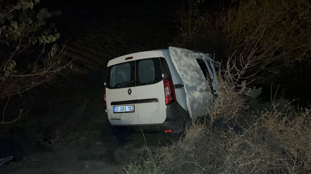 Hatay'da Trafik Kazasında Yaralanan Sürücü Hastanede Hayatını Kaybetti