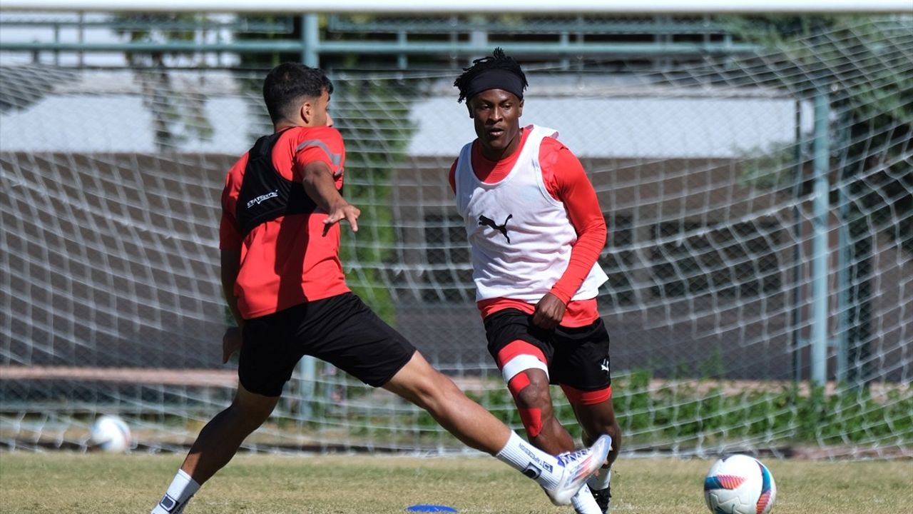 Hatayspor'un Galibiyet Arayışı: Gaziantep FK ile Kritik Maç