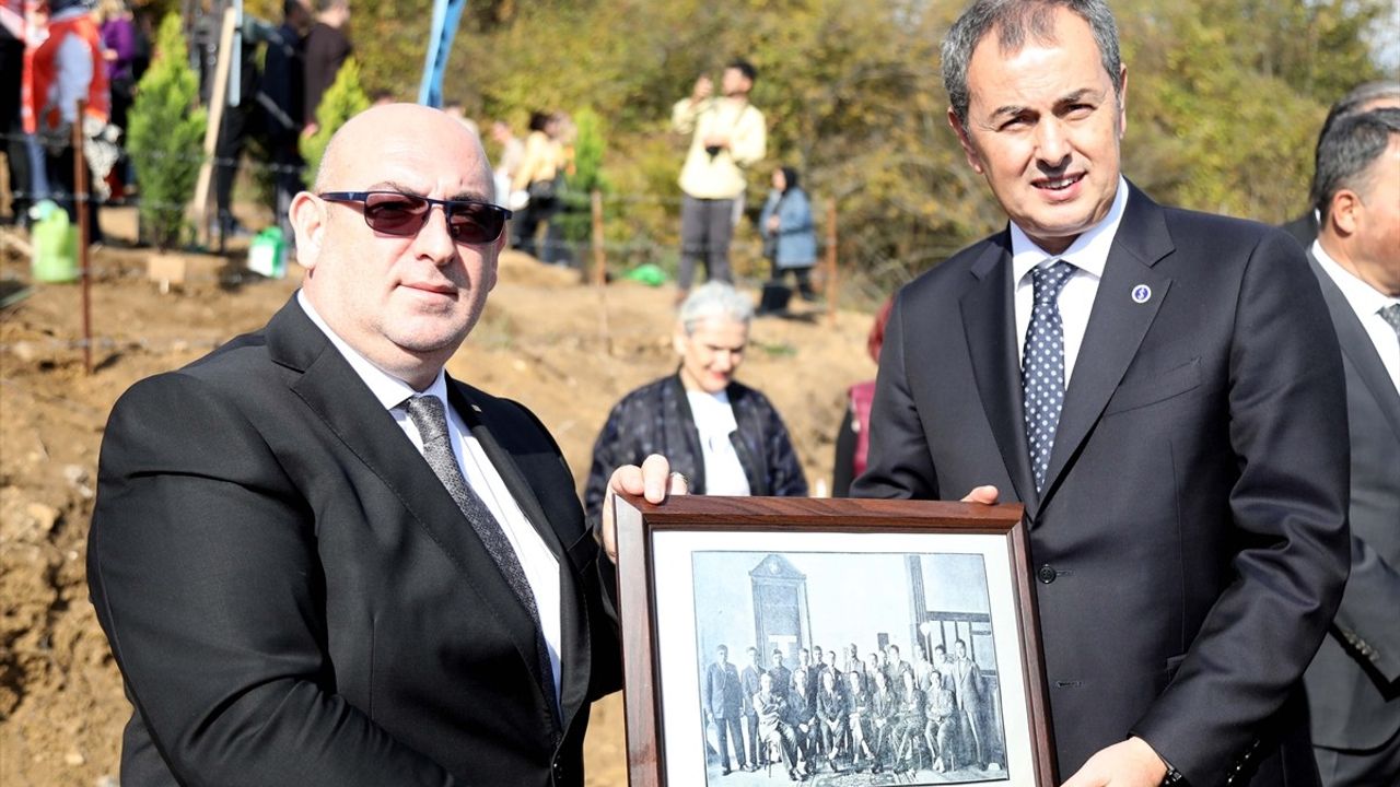 İş Bankası Genel Müdürü Hakan Aran, Kasım Ayı Enflasyonu Hakkında Önemli Açıklamalarda Bulundu