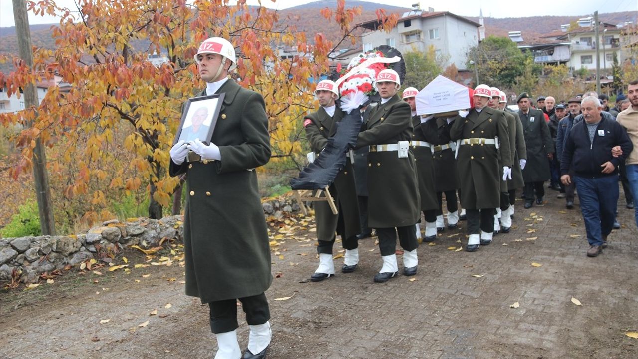 Kıbrıs Gazisi Dursun Okan Son Yolculuğuna Uğurlandı