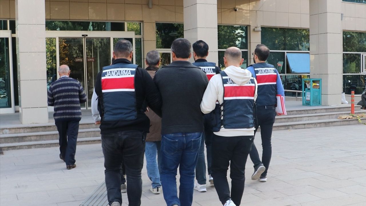 Kilis'te PKK/YPG Üyeleri Tutuklandı