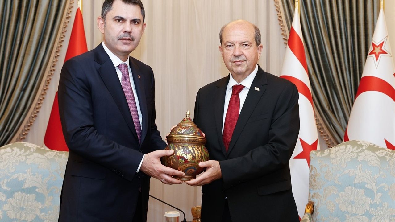 KKTC Cumhurbaşkanı Tatar ve Bakan Kurum'dan Önemli Mesajlar