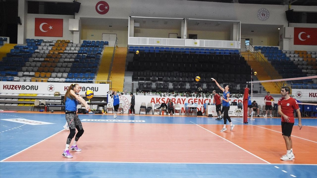 Kuzeyboru, CEV Kupası'nda Volley Mulhouse Maçına Hazırlanıyor