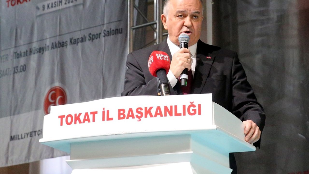 MHP'nin Tokat'taki 'Hilal'e Doğru Türkiye Toplantısı' Terörle Mücadele Mesajlarıyla Gündem Oldu