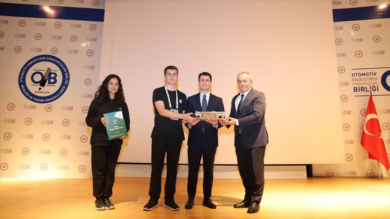 Milli Eğitim Bakan Yardımcısı Macit: 'İnsan Kaynağını Aranan Eleman Olarak Kodluyoruz'