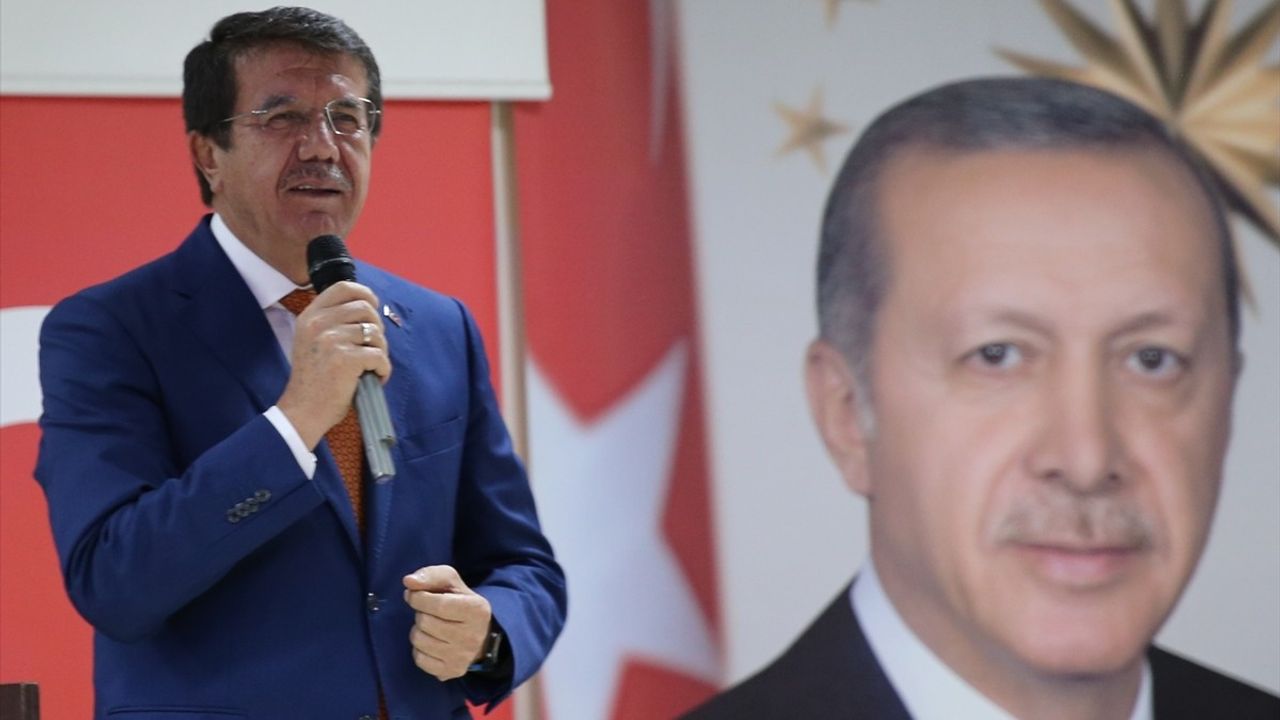 Nihat Zeybekci'den Ahmet Özer Açıklamaları: 'Çamaşırlar Ortaya Dökecek'