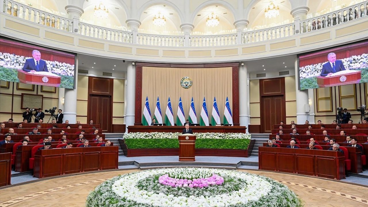 Özbekistan'da Abdulla Aripov Yeniden Başbakan Atandı