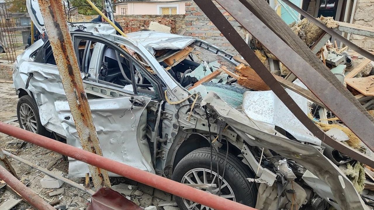 Rusya, Ukrayna'nın Askeri Sanayi Enerji Altyapısına Saldırdı