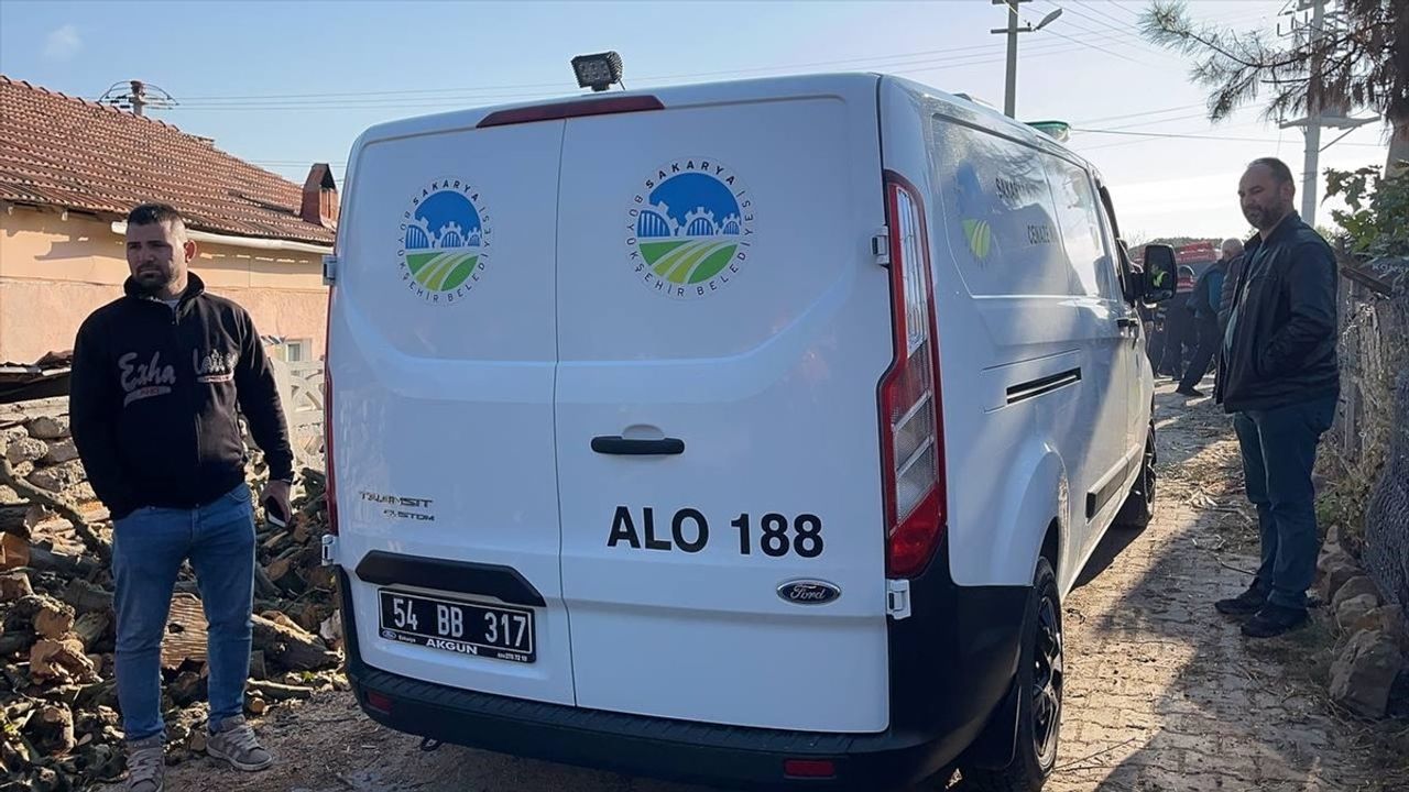 Sakarya'da Yangın Faciası: Yaşlı Kadın Hayatını Kaybetti