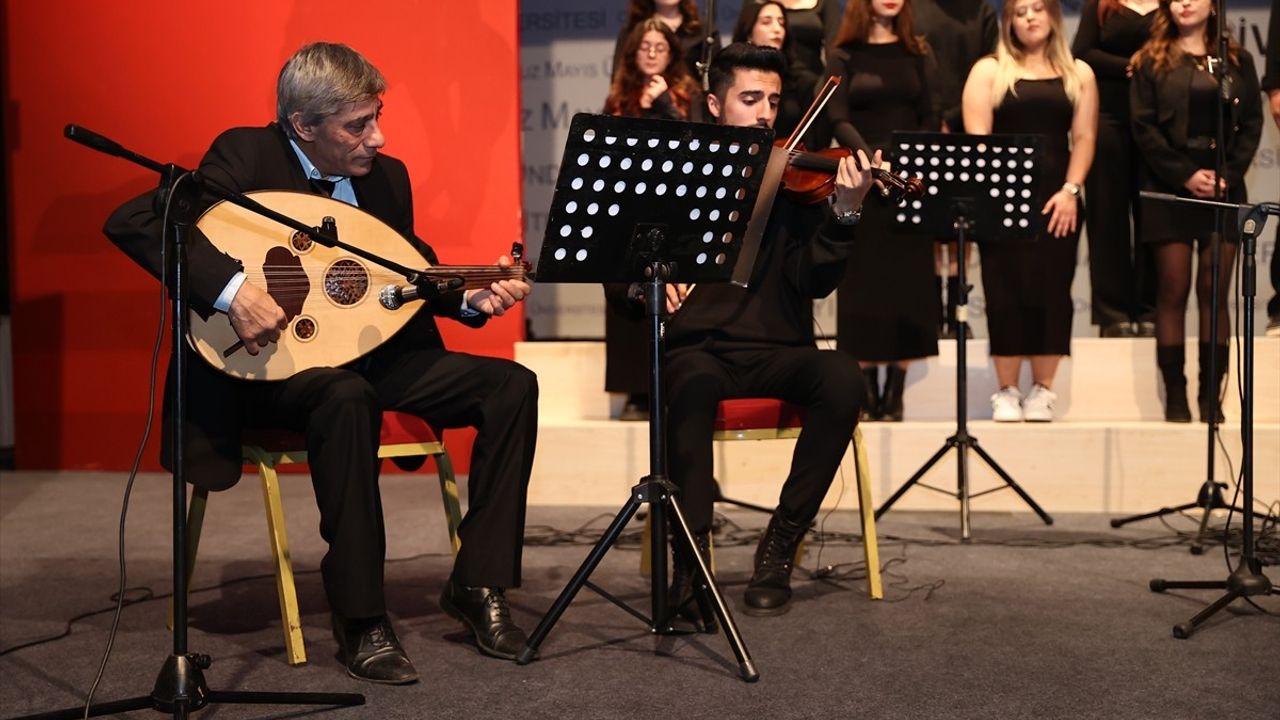 Samsun'da Atatürk'ü Anma Günü'nde Anlamlı Konser