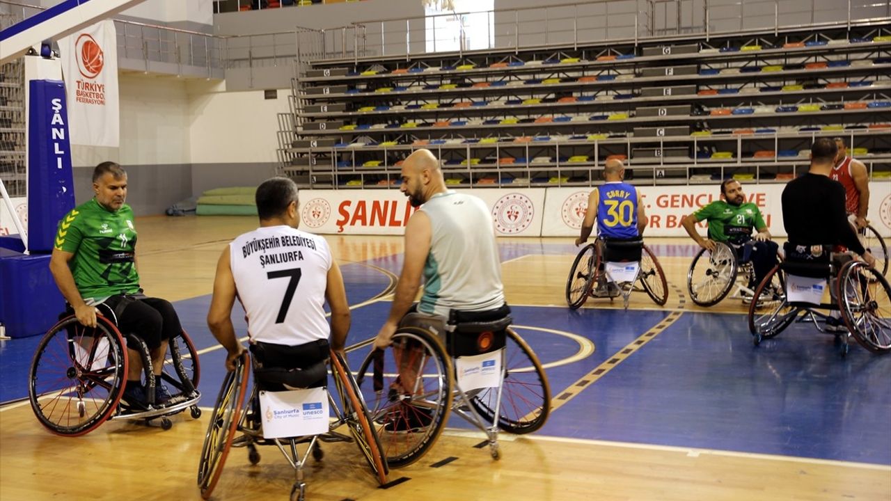 Şanlıurfalı Engelli Basketbolcu Bekir Solmaz, 21 Yıldır Takımına Hizmet Ediyor