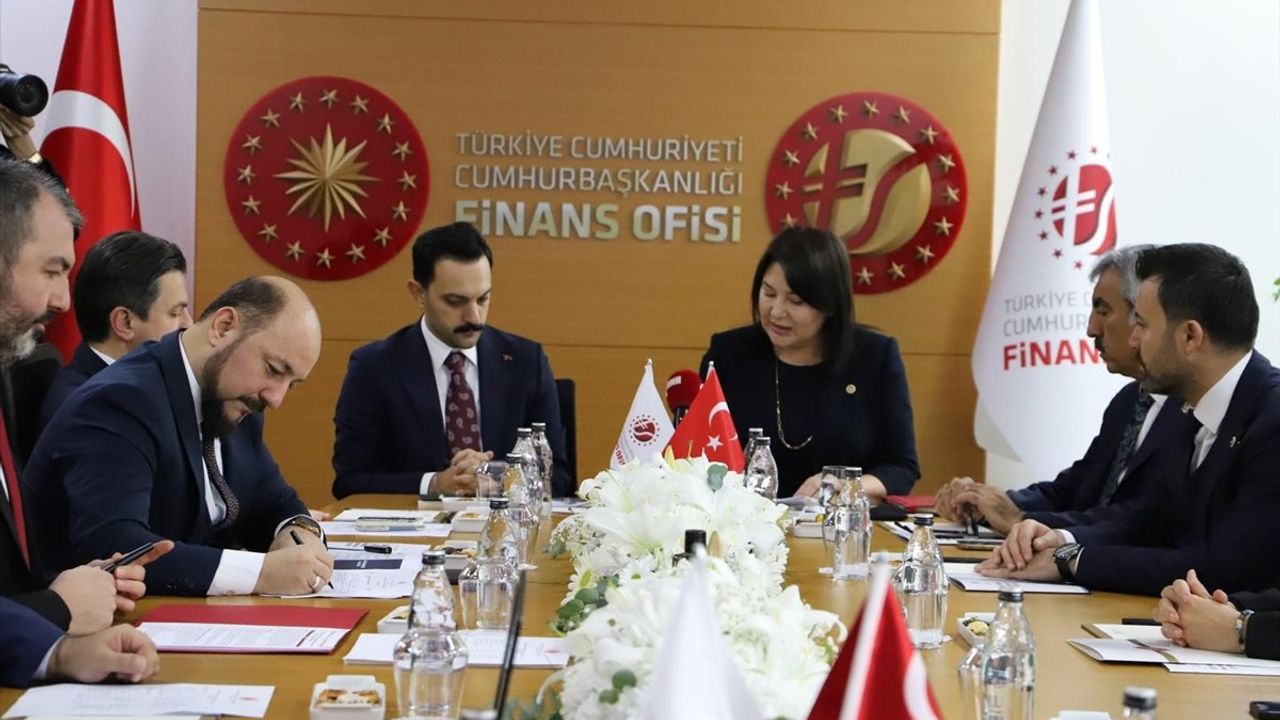 TBMM Dilekçe Komisyonu, Cumhurbaşkanlığı Finans Ofisi'ni Ziyaret Etti