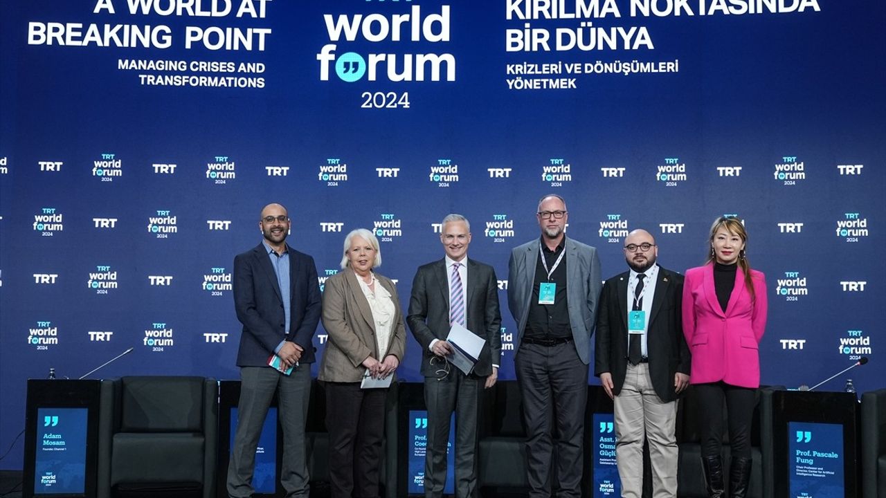 TRT World Forum'da Yapay Zekanın Politika ve Toplum Üzerindeki Etkileri Tartışıldı