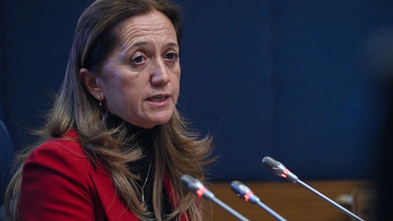 TÜRK-İŞ, HAK-İŞ ve DİSK Meclis'te Taleplerini İfade Etti