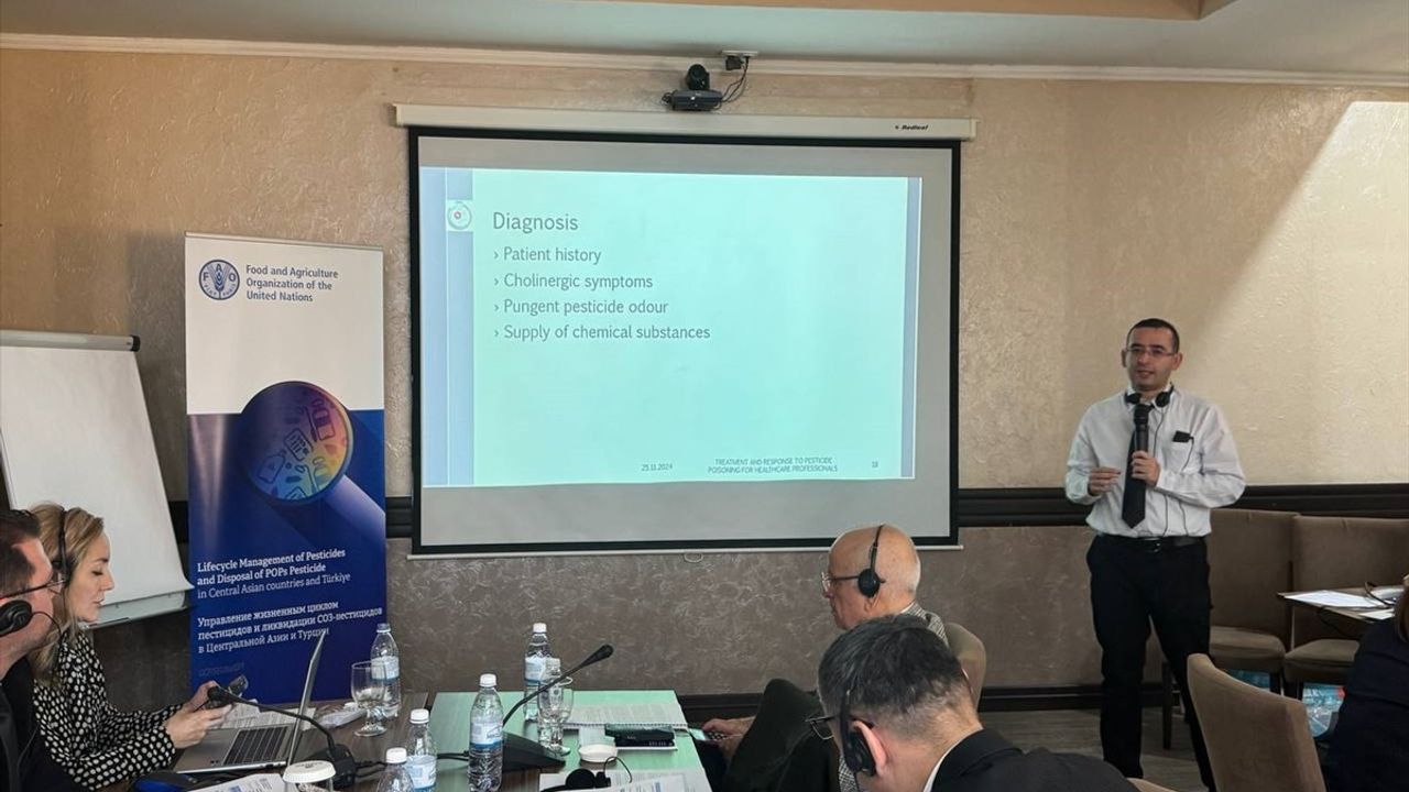 Türk Uzmanlar Kazakistan’da Sağlık Personeline Pestisit Zehirlenmesinde Müdahale Eğitimi Verdi