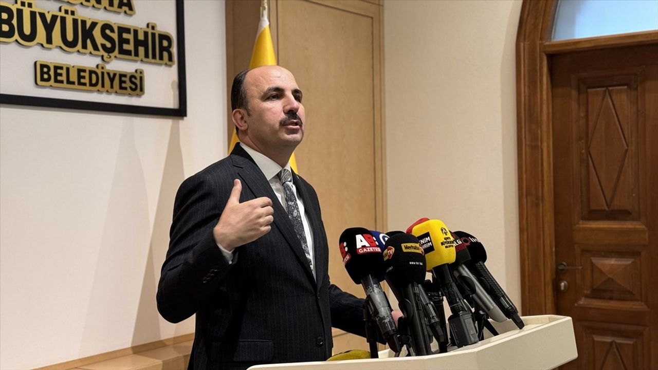 UCLG Başkanı Altay'dan Belediye Başkanlarına Uyarı