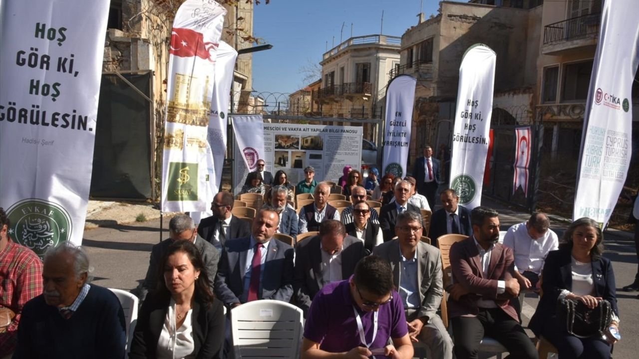 Uluslararası Kıbrıs Türk Vakıfları Sempozyumu Gazimağusa'da Başladı