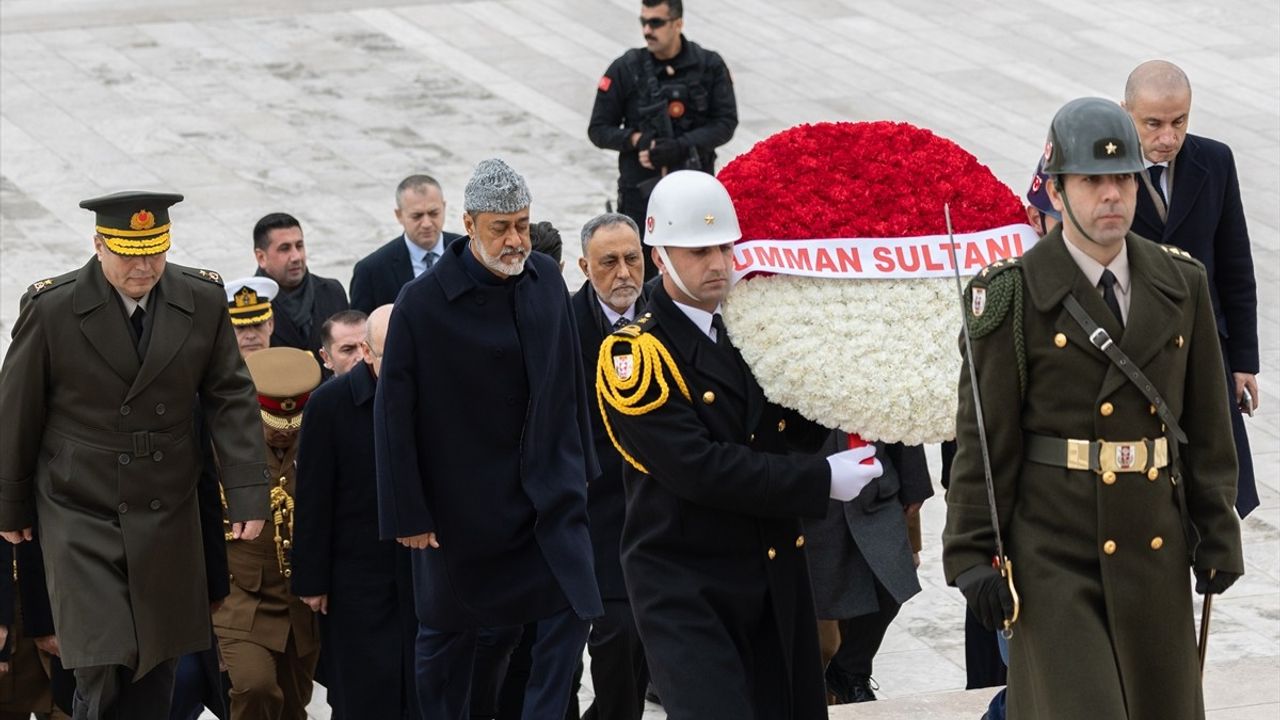 Umman Sultanı Heysem bin Tarık, Anıtkabir'i Ziyaret Etti