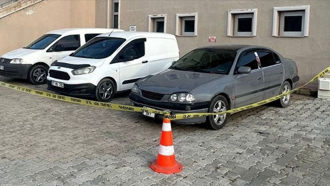 Van'da Göçmen Kaçakçılığı Operasyonunda 5 Zanlı Tutuklandı