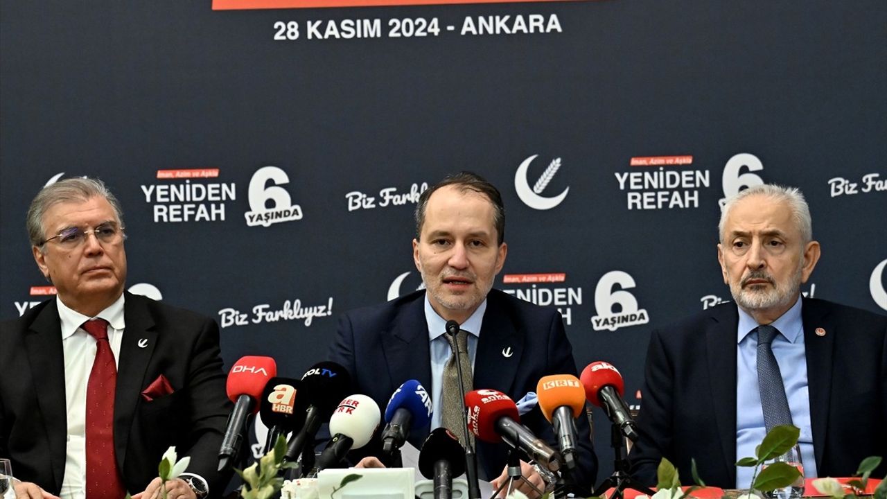 Yeniden Refah Partisi Genel Başkanı Erbakan: "Milli Görüş 21 yıl sonra Meclis'te"