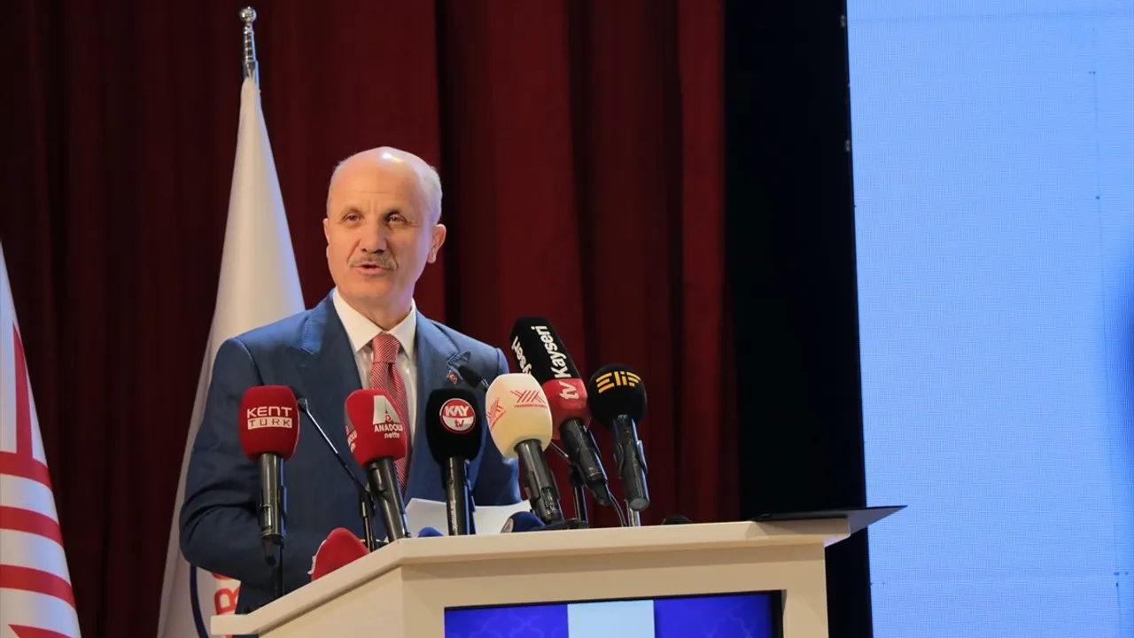 YÖK Başkanı Özvar'dan Erciyes Üniversitesi Açılış Töreninde Önemli Mesajlar