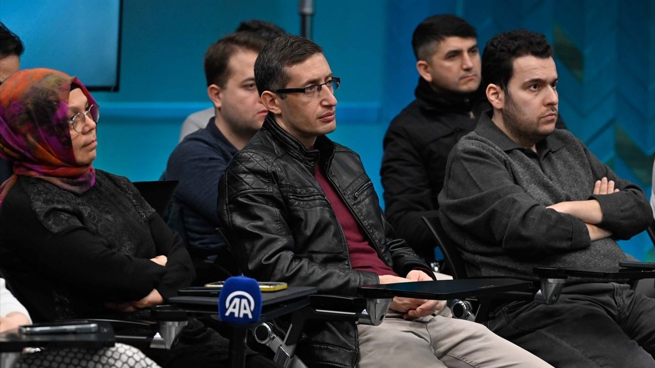 AAtölye'de Kriz Yönetimi Eğitimi Düzenlendi