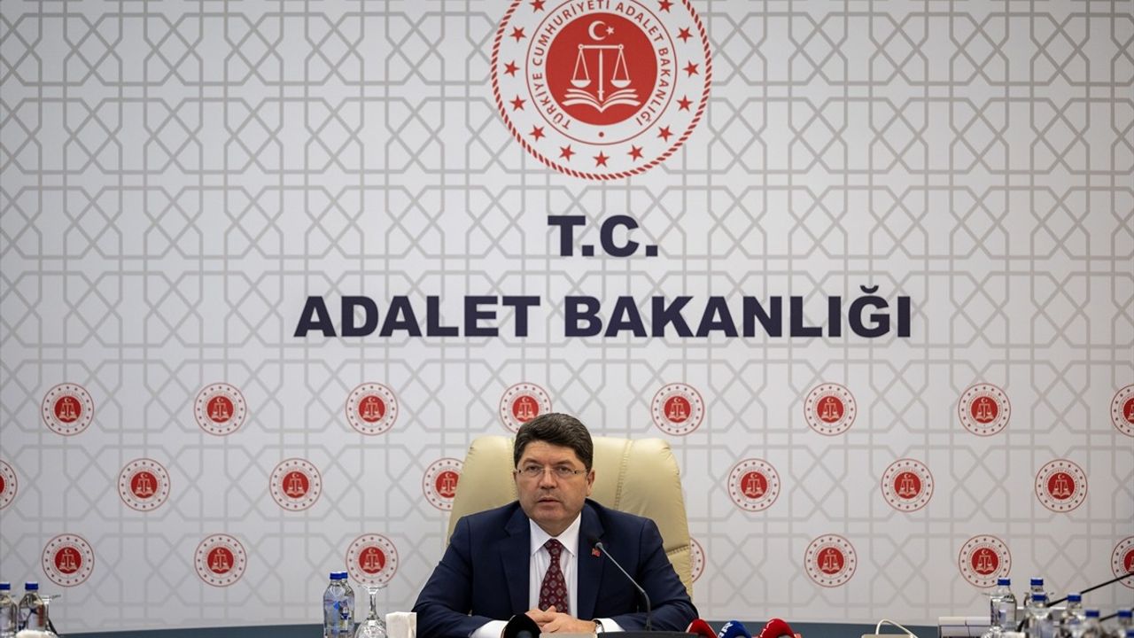 Adalet Bakanı Tunç'tan Yargı Reformu ve İnsan Hakları Vurgusu