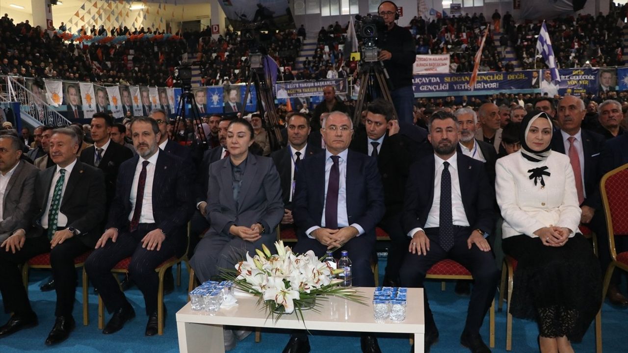 AK Parti Genel Başkanvekili Ala, Ağrı'da 8. Olağan İl Kongresi'nde Konuştu