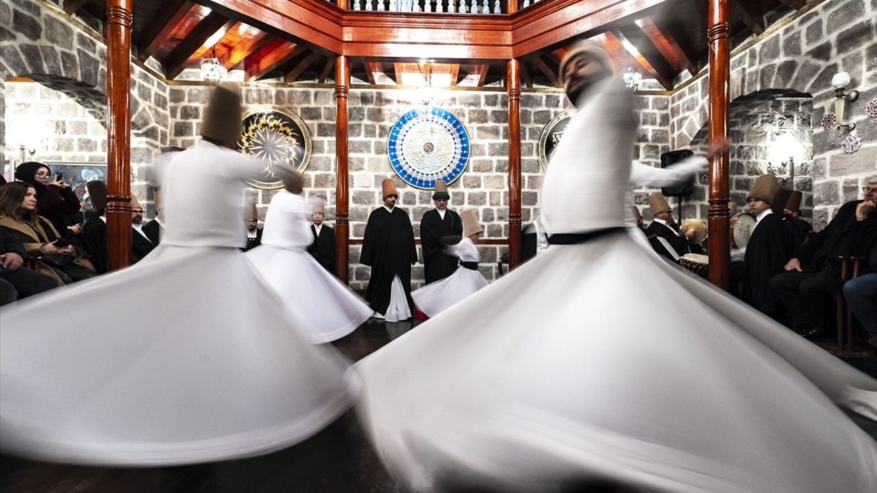 Ankara'da Hazreti Mevlana'nın 751. Vuslat Yıl Dönümü Anma Programı Düzenlendi