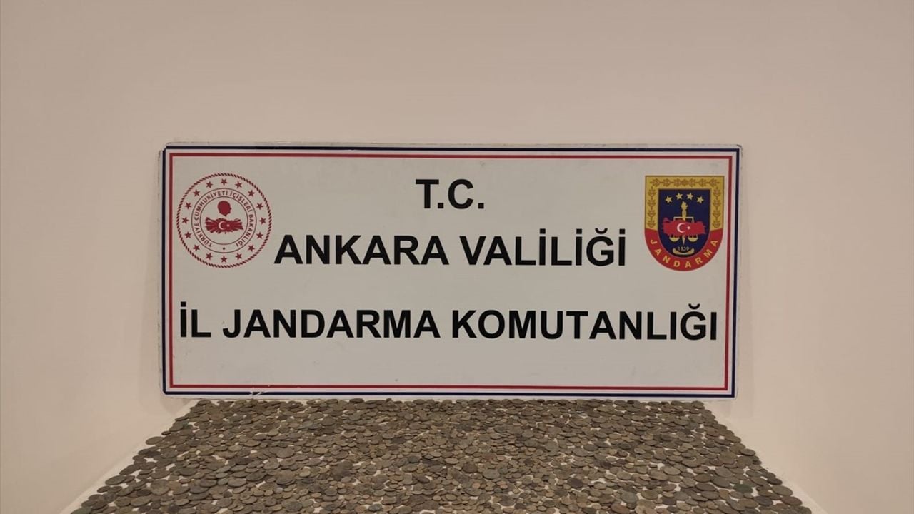 Ankara'da Tarihi Eser Kaçakçılığı Yapan İki Şüpheli Yakalandı