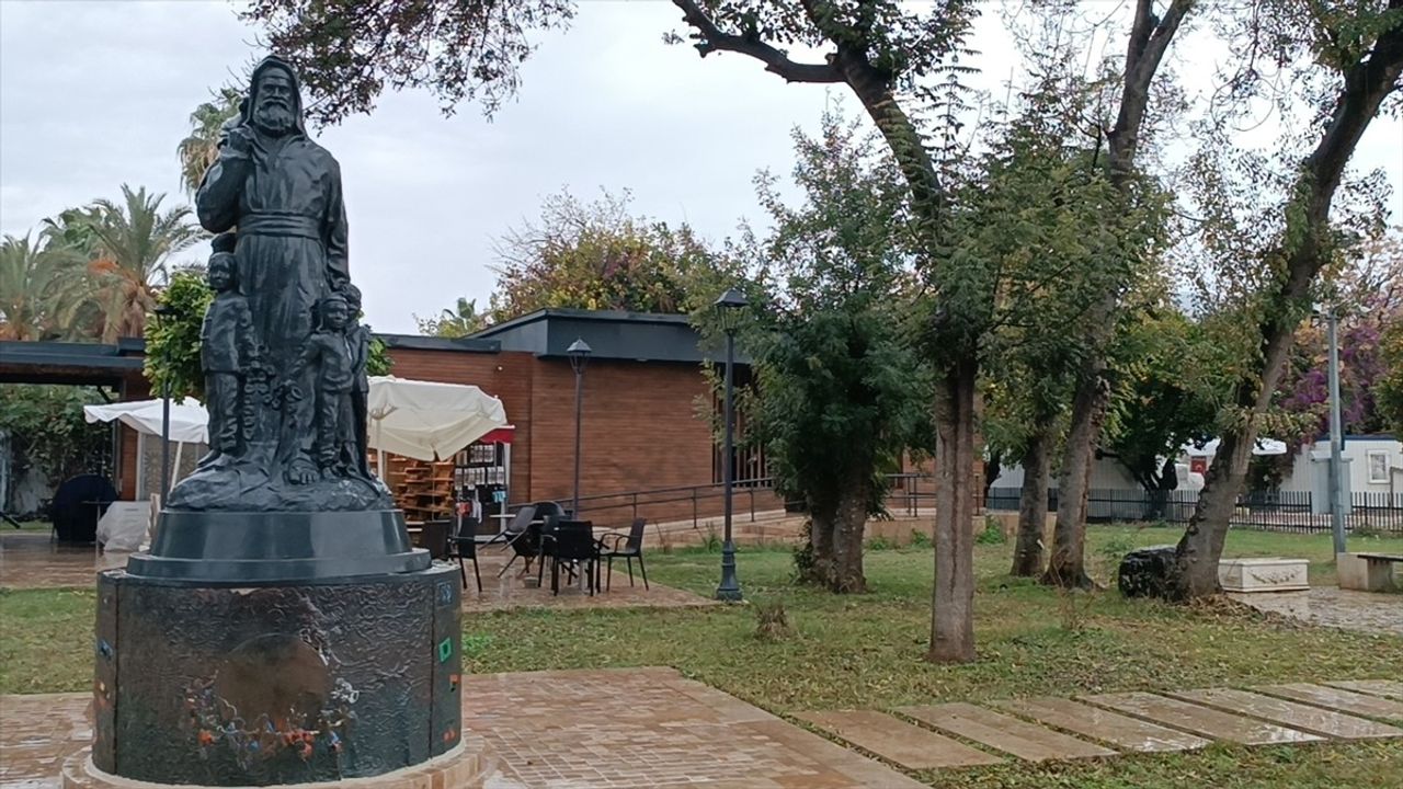 Antalya'da Aziz Nikolaos İçin Özel Ayin Gerçekleşti