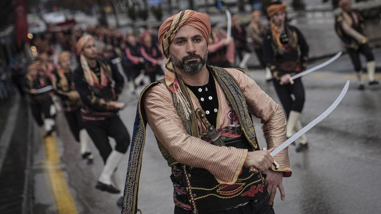 Atatürk'ün Ankara'ya Gelişinin 105'inci Yılı Dikmen'de Coşkuyla Kutlandı