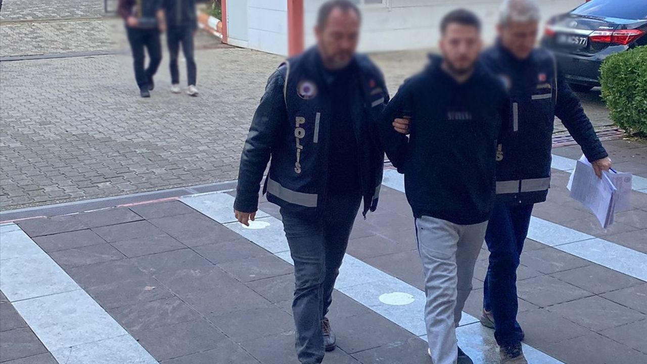 Aydın'da İş Yerini Kurşunlamak İsteyen İki Şüpheli Yakalandı